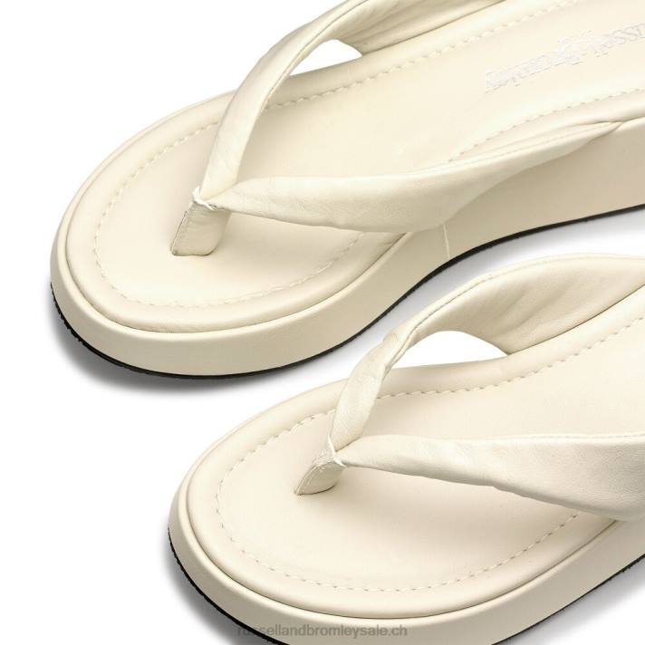 Ivoire 8BN6412 femmes Russell And Bromley sandale à bout plat Hoxton