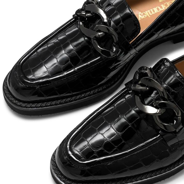 noir 8BN6202 femmes Russell And Bromley cléopâtre 3 anneaux mocassins